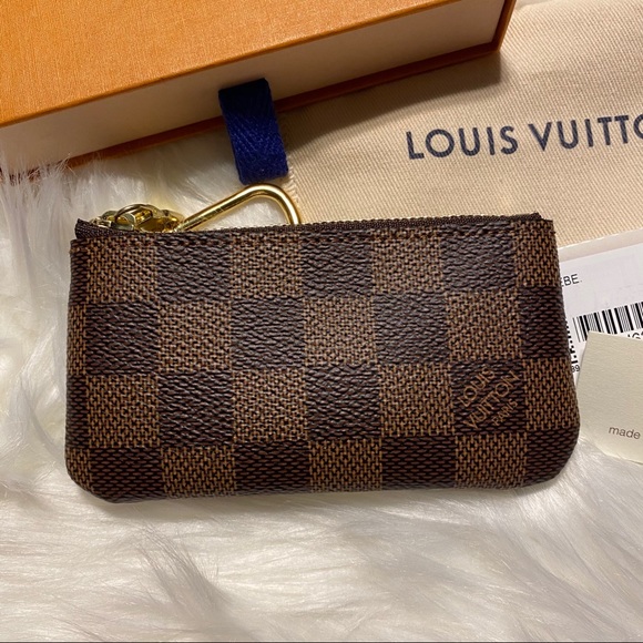 ❤️SOLD❤️ Louis Vuitton Key Pouch DE - Picture 5 of 7